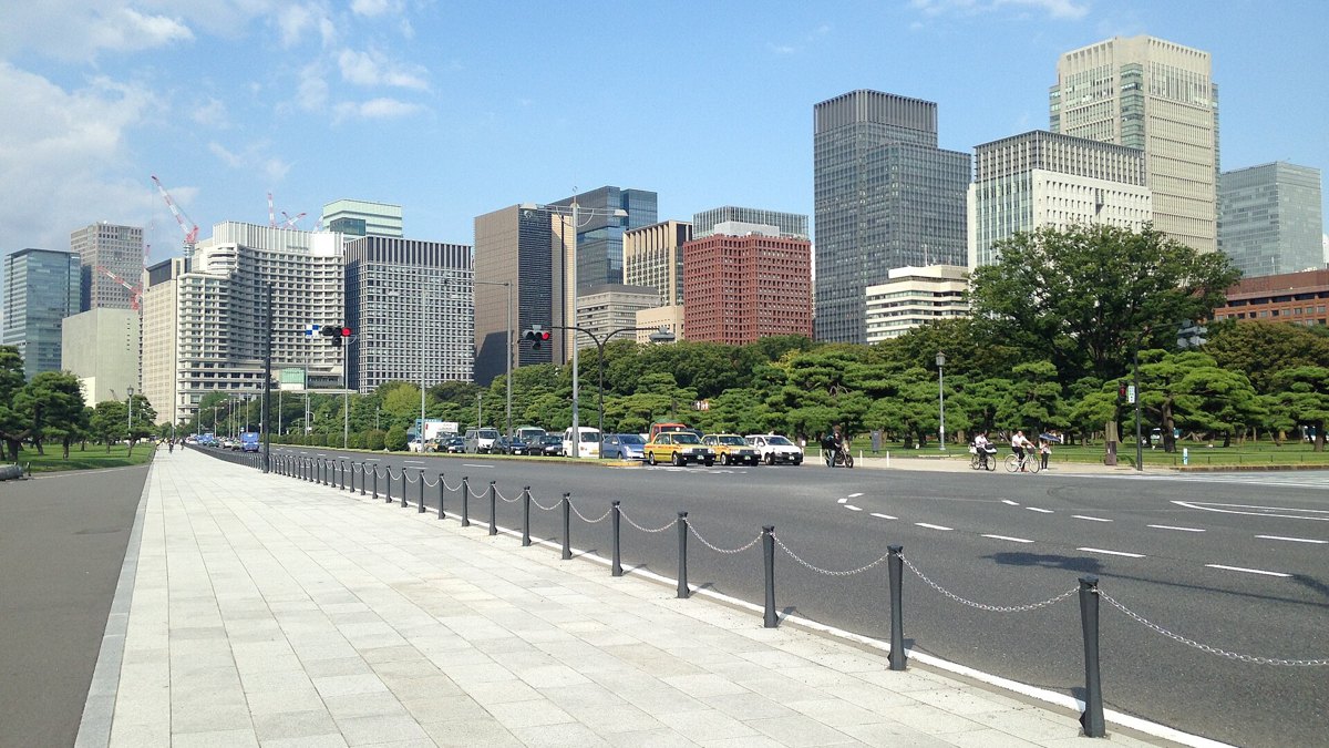 The Marunouchi skyline seen from the Imperial Palace grounds