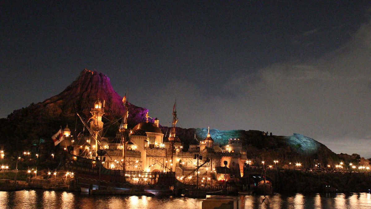 Tokyo DisneySea's Mediterranean Harbor area