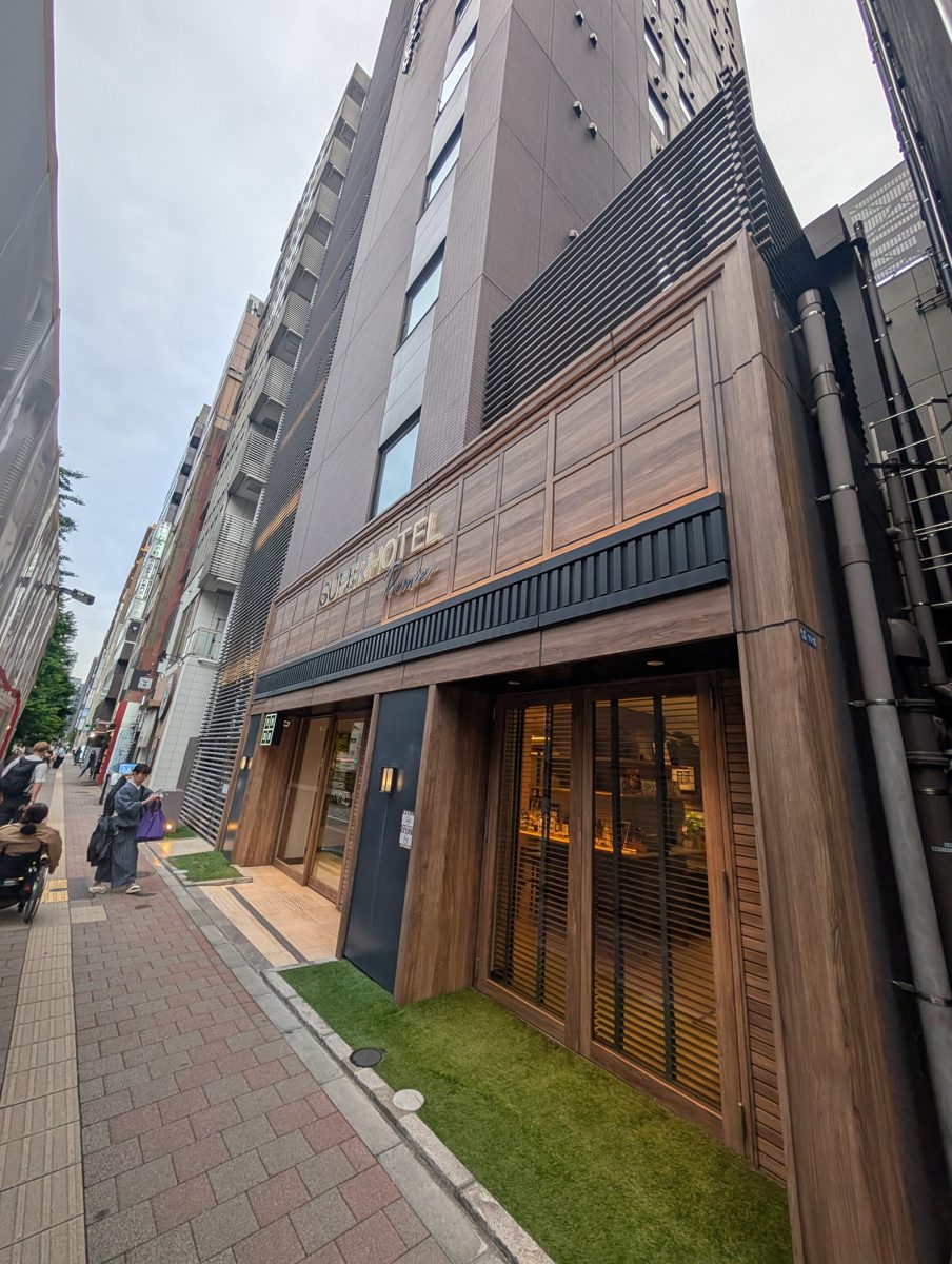 Entrance of Super Hotel Premier Ginza